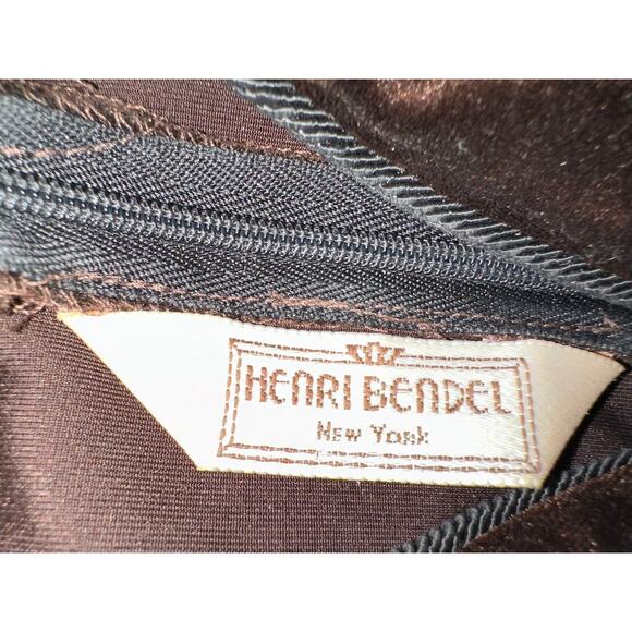 VINTAGE HENRI BENDEL VELVET ASIAN STYLE TOP - Picture 4 of 8